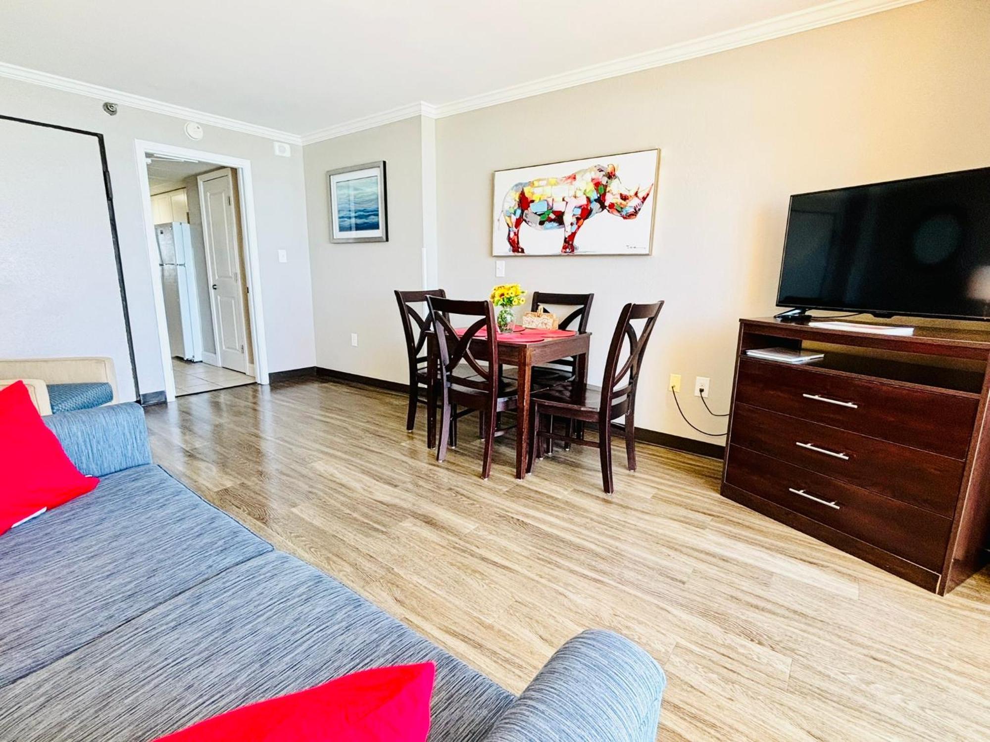 מירטל ביץ' Azure Bliss Oceanfront Condo Sleeps 6 מראה חיצוני תמונה