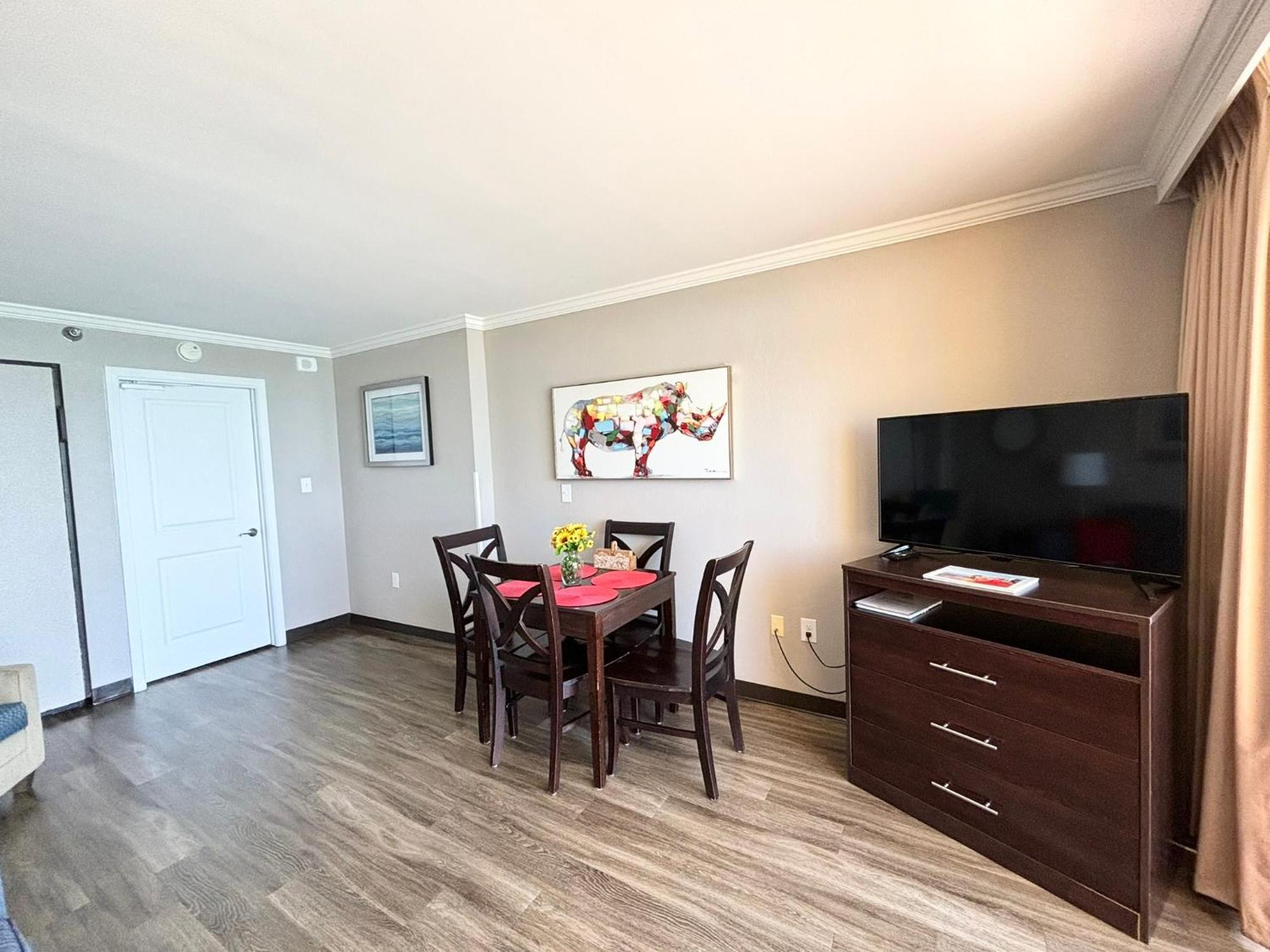 מירטל ביץ' Azure Bliss Oceanfront Condo Sleeps 6 מראה חיצוני תמונה