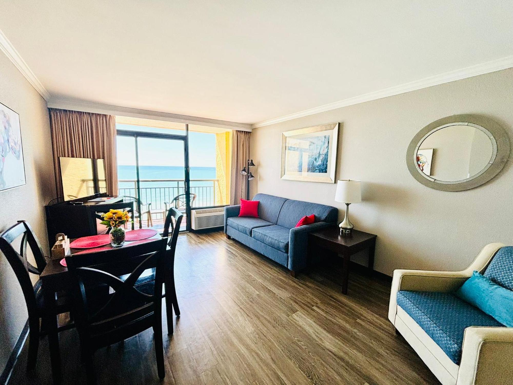 מירטל ביץ' Azure Bliss Oceanfront Condo Sleeps 6 מראה חיצוני תמונה