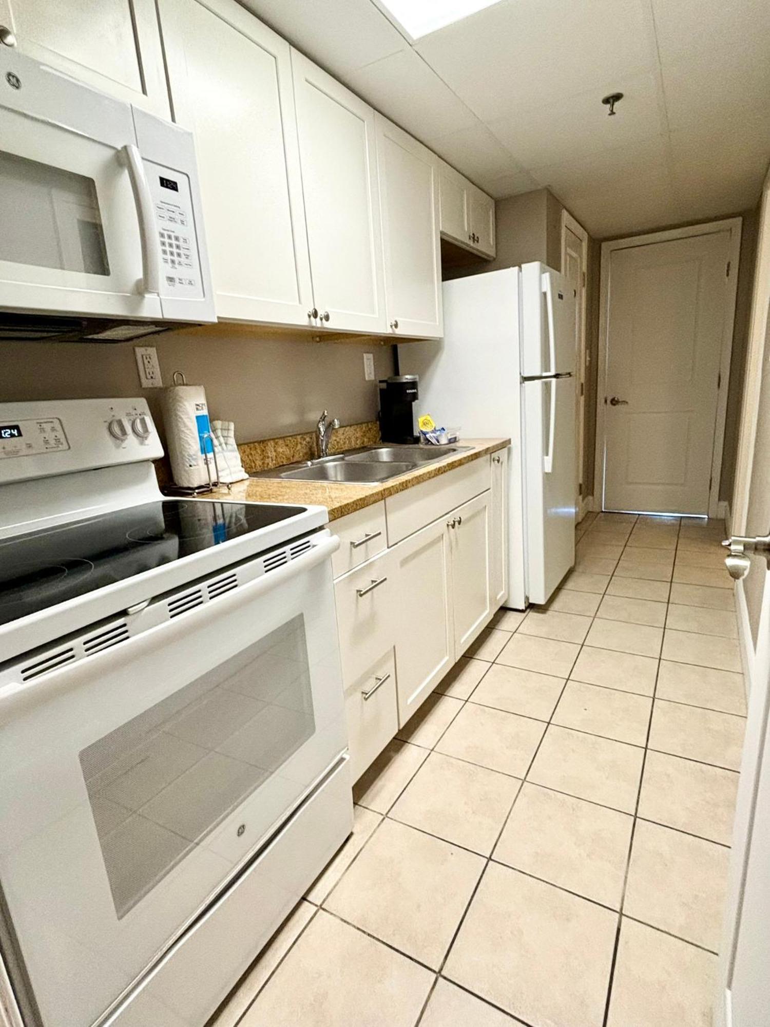 מירטל ביץ' Azure Bliss Oceanfront Condo Sleeps 6 מראה חיצוני תמונה