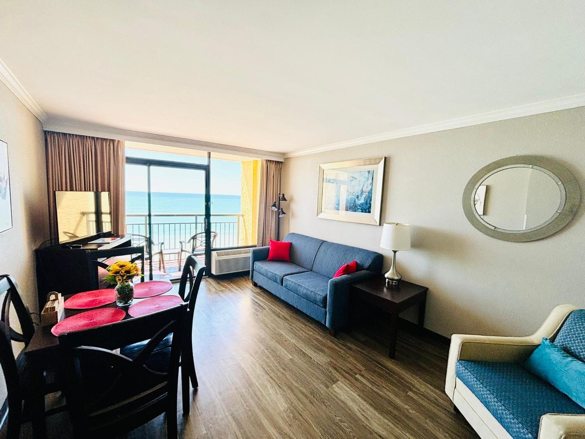 מירטל ביץ' Azure Bliss Oceanfront Condo Sleeps 6 מראה חיצוני תמונה