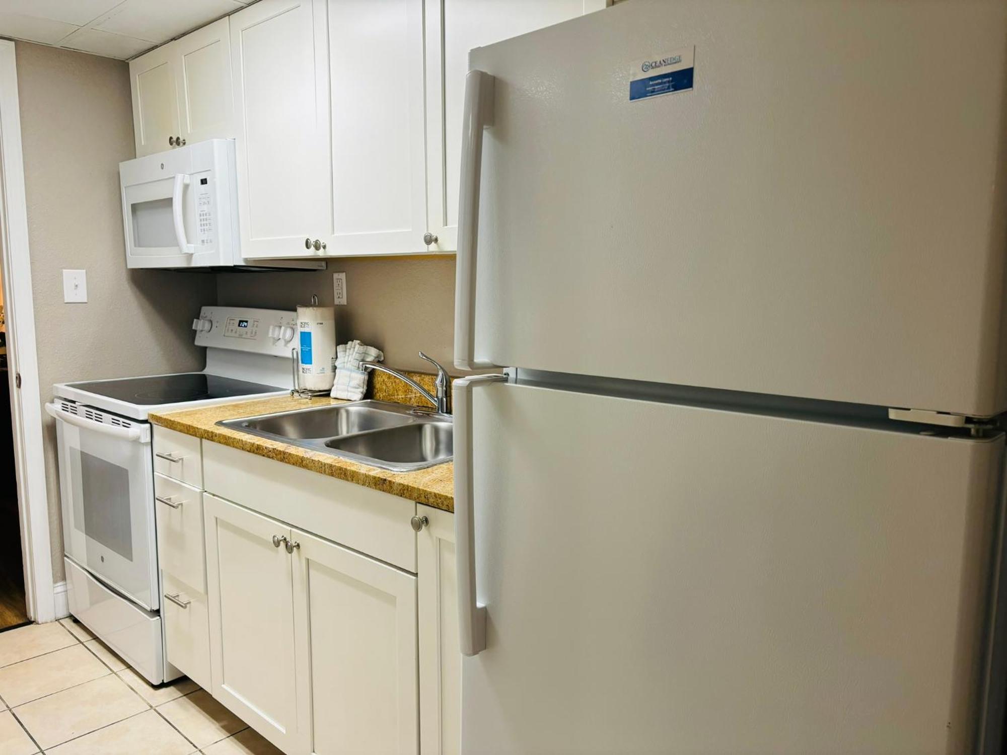 מירטל ביץ' Azure Bliss Oceanfront Condo Sleeps 6 מראה חיצוני תמונה