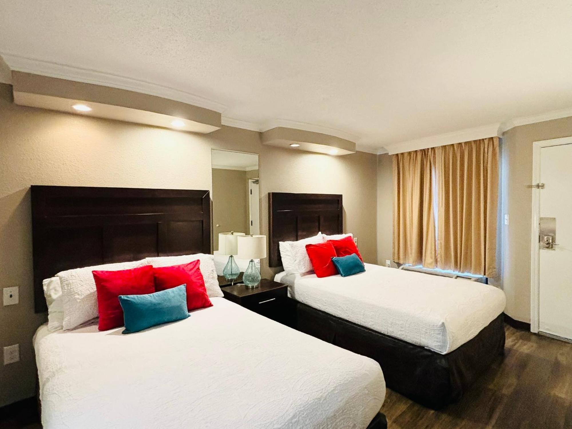 מירטל ביץ' Azure Bliss Oceanfront Condo Sleeps 6 מראה חיצוני תמונה