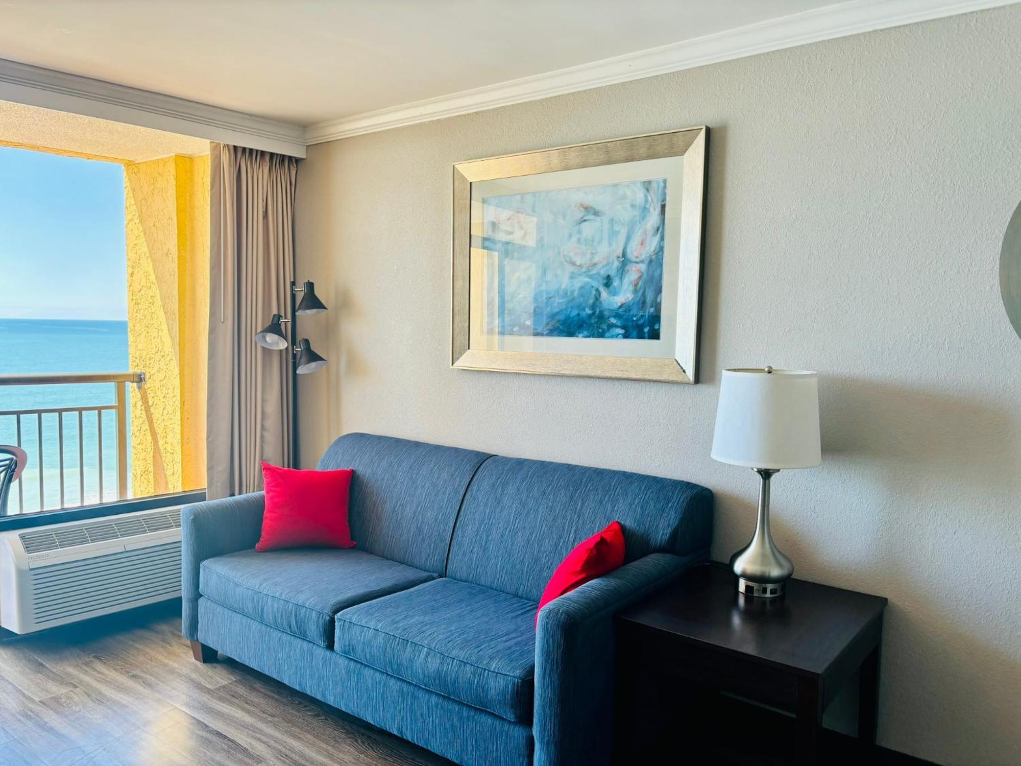מירטל ביץ' Azure Bliss Oceanfront Condo Sleeps 6 מראה חיצוני תמונה